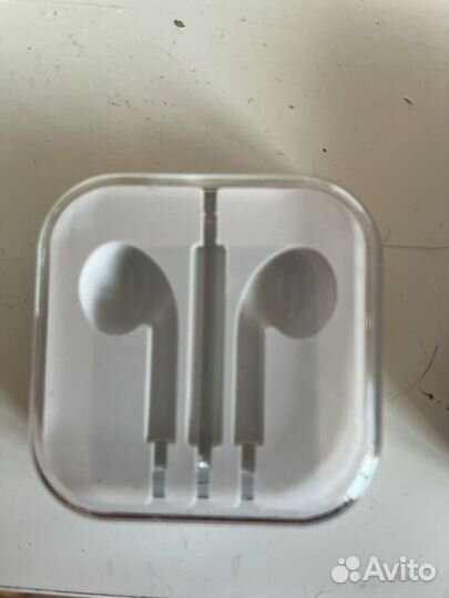 Коробки от Наушников earpods