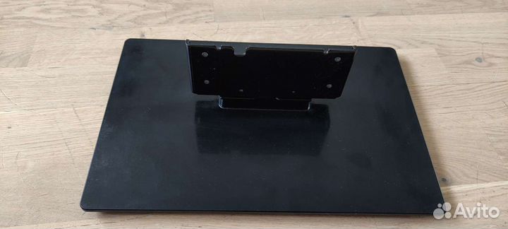 Подставка под телевизор