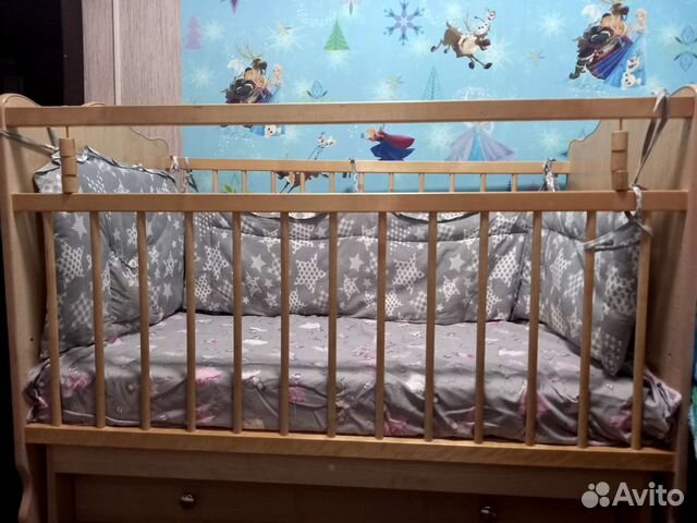Детская кроватка с маятником и ящиком купить в Волжске | Личные вещи ...