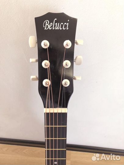 Гитара акустическая