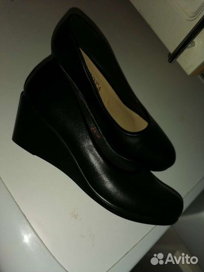 Туфли на горке 39