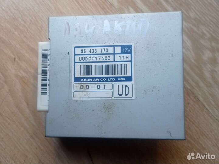 Блок управления АКПП на Chevrolet Lacetti