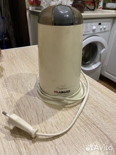 Кофемолка lamark