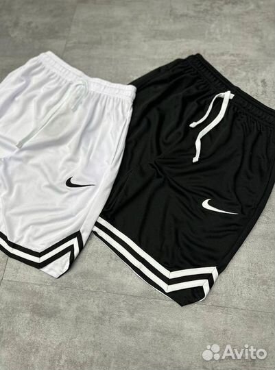 Шорты Nike