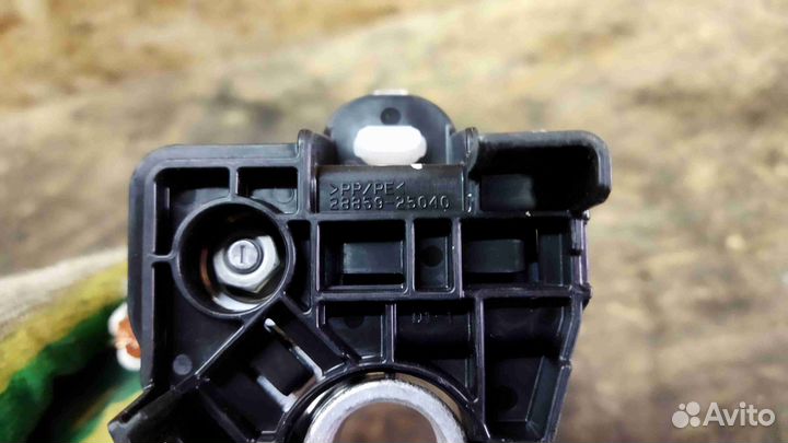 Клемма аккумулятора минус Toyota RAV4