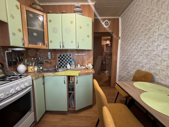 4-к. квартира, 60,9 м², 2/5 эт.