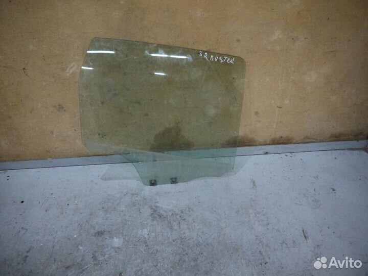Стекло двери задней правой Renault Duster (2012)