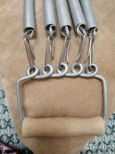 Эспандер пружинный СССР, ручки дерево