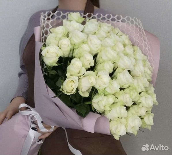 37 белых роз букет