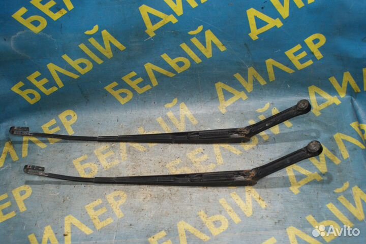 Поводки дворников передние audi A6 C5
