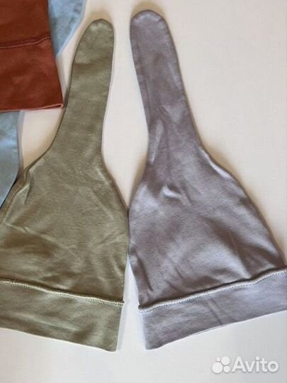 Чепчики и шапочки для новорожденных