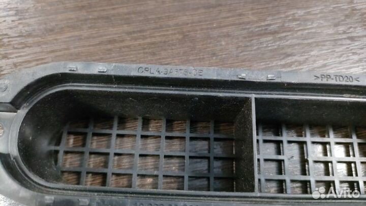 Решетка вентиляционная Land Rover Range Rover