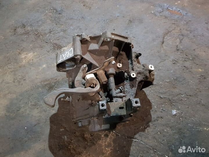 МКПП Seat Ibiza 2002 год 1.4 МКПП GET