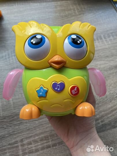 Танцующая и поющая сова