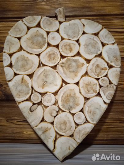 Подставка под горячее из можжевельника