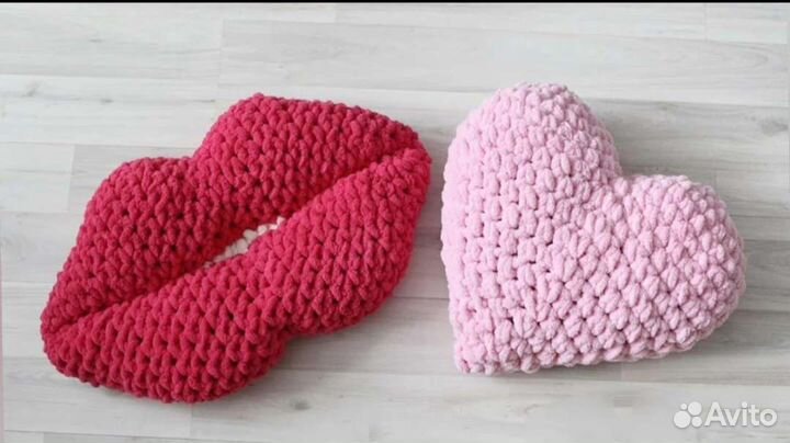 Подушка интерьерная из Alize Puffy