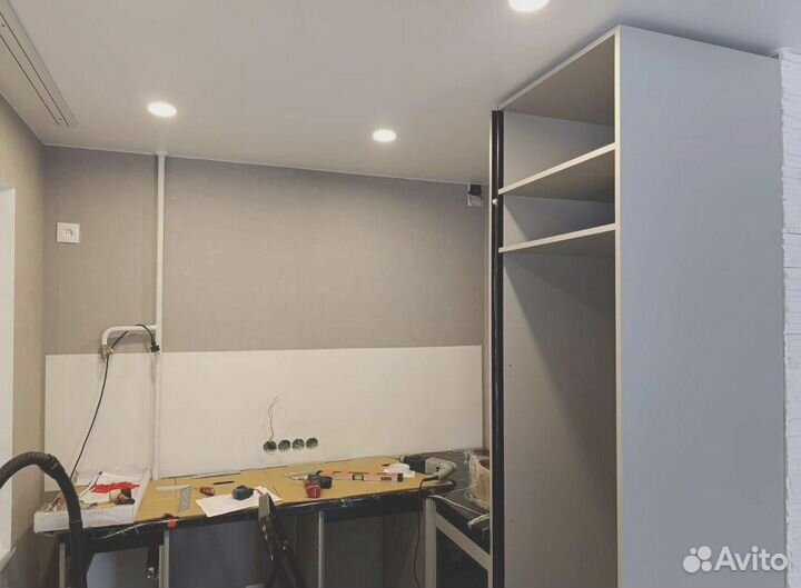 Кухня с островом на заказ с гарантией