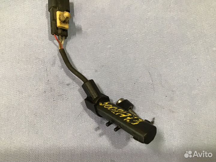 Датчик к в LR 2.7 4R806C315AE