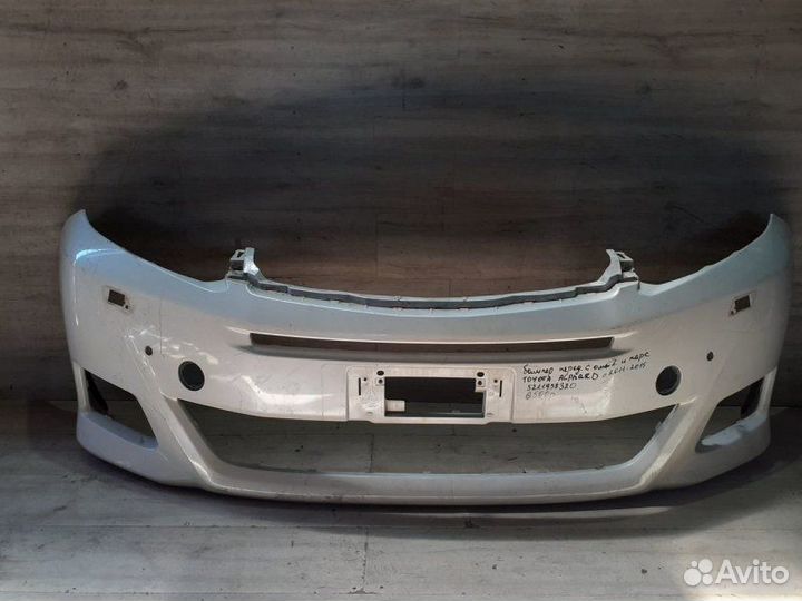 Бампер передний Toyota