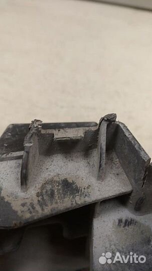 Усилитель переднего бампера Mercedes-Benz E-class