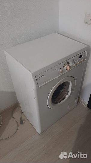 Стиральная машина на запчасти или ремонт