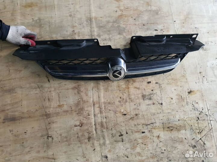 Решётка радиаторная Kia Rio-1, рест. 2004г