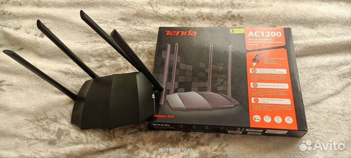 Роутер Tenda AC8