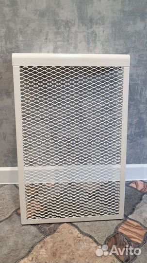 Экран на чугунную батарею