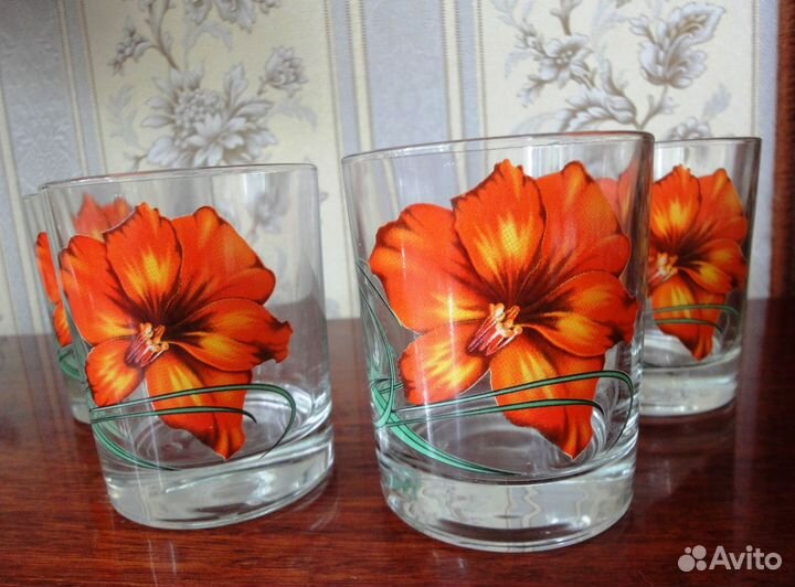 Кружки, чашки, стаканы, блюдца