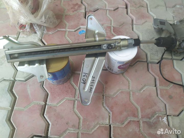 Механизм мотор доводчик багажника Mazda CX9 07-15