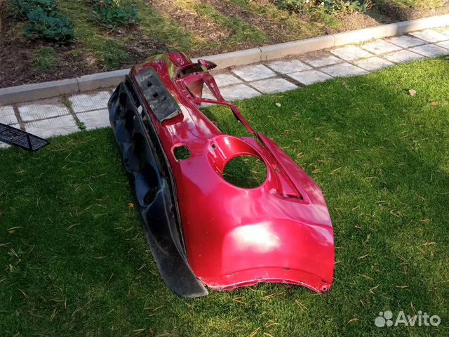 Бампер и другие запчасти для Ниссан жук