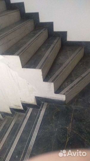 Кафельщик, укладка плитки