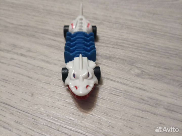 Hot wheels машинки