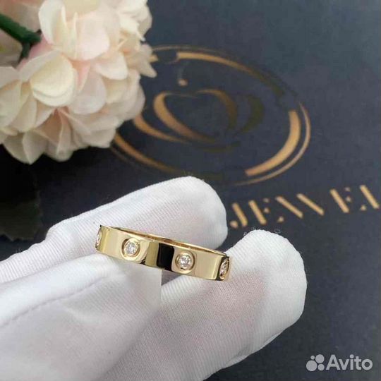 Обручальное кольцо Cartier Love, 8 бр. 0,19ct