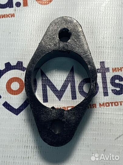 Проставка карбюратора Буран (черная пласт.) (11050