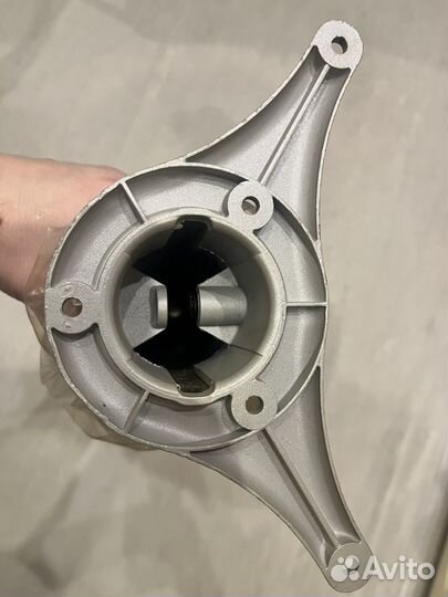 Ножка для стола металлическая с боковым креплением