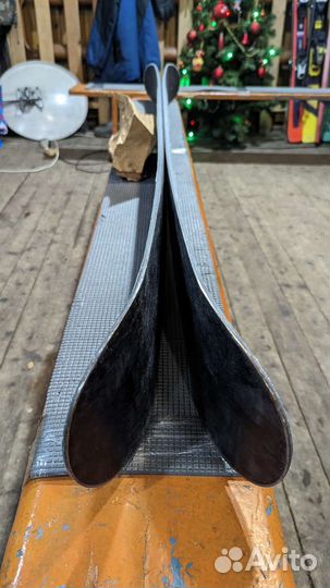 Горные лыжи icelantic nomad 125