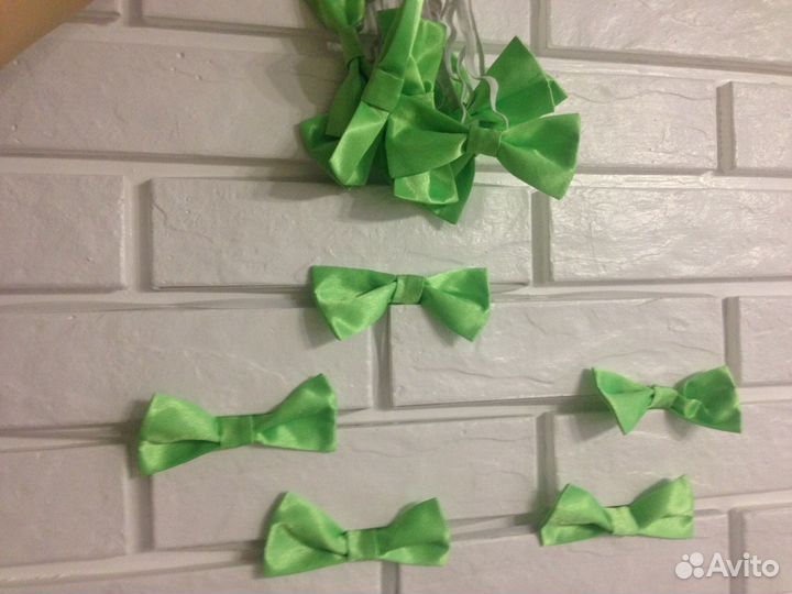 Галстуки и бабочки