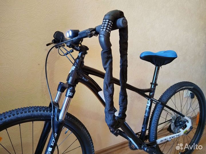 Велосипед GT Avalanche Comp black