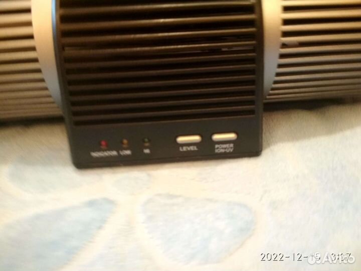 Ионный воздухоочиститель с ультрафиолетовой лампой