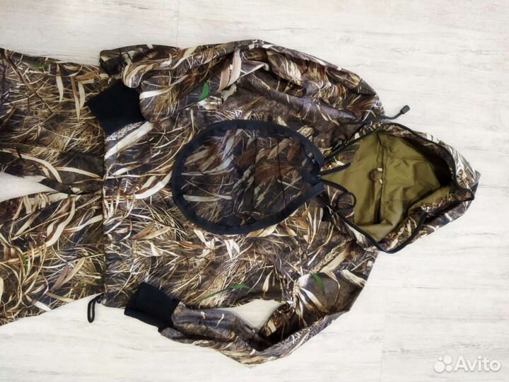 Защитный костюм