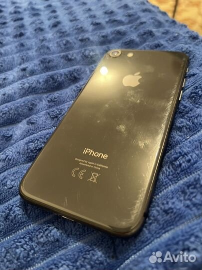 iPhone 8, 64 ГБ