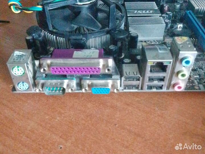 Материнская плата с процесором 775