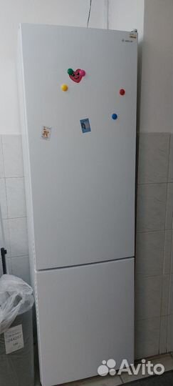 Холодильник, морозилный ларь