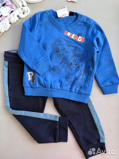 Костюм детский новый