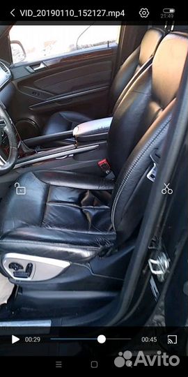 Салон на Mercedes GL164 черного цвета