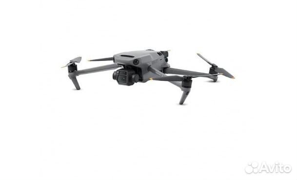 Квадрокоптер DJI Mavic 3 Fly More Combo (RC Pro)