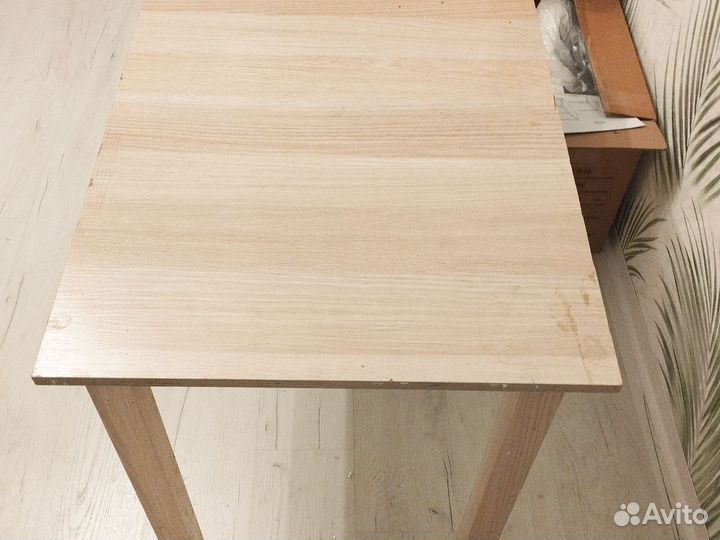 Кухонный стол 60х90