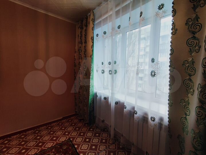 Комната 18 м² в 1-к., 3/5 эт.