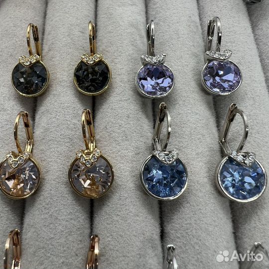 Swarovski Bella V разные